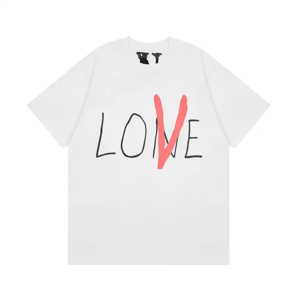 Love T Shirt (1)